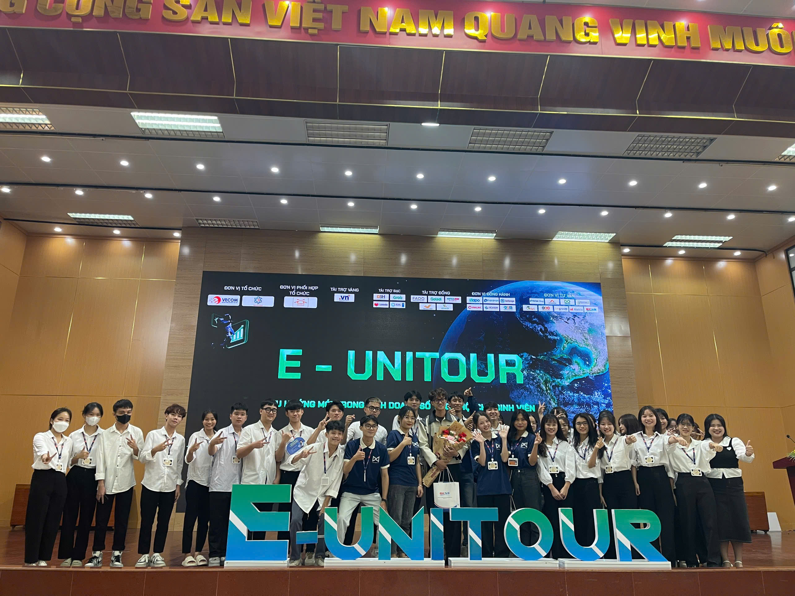 z6225857405312_fc9886befa412c4aeffb47732c6ba27a